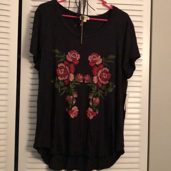 Dirtee Laundry Tops - ❤️cute top